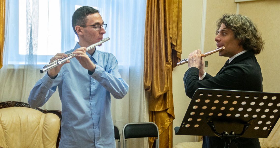 К нам возвращается «Первая флейта» Российского национального оркестра! |  Свердловская государственная академическая филармония