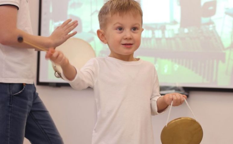 Перкуссия металлическая ("Ударные")