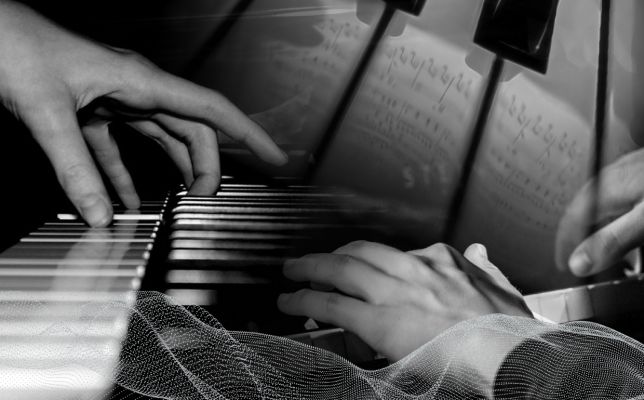 Виртуозно в 8 рук