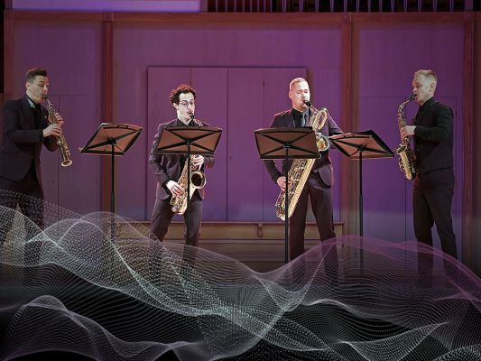 Танцы с саксофоном