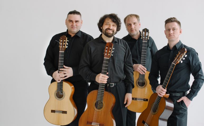 Четыре гитары. Пять веков