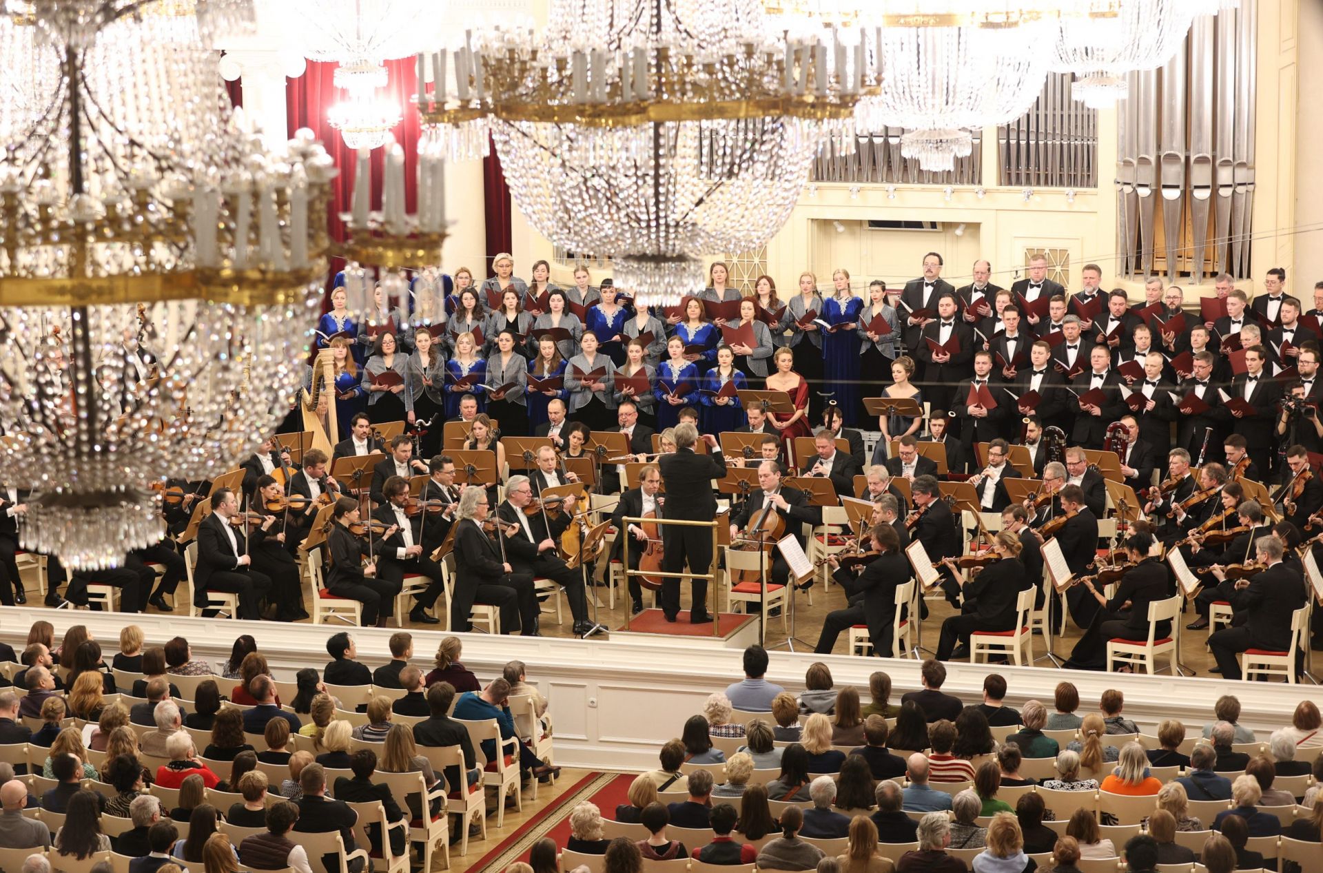 Симфонический хор завершил год в Санкт-Петербурге