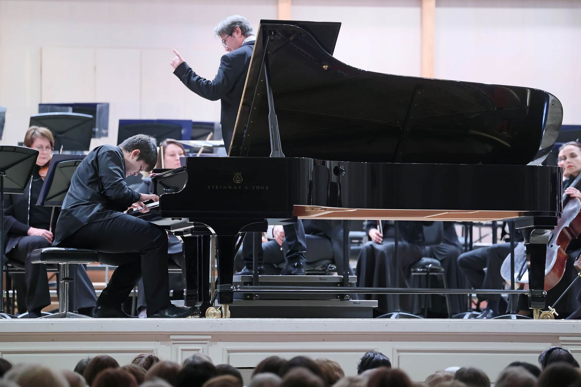 Каменный цветок