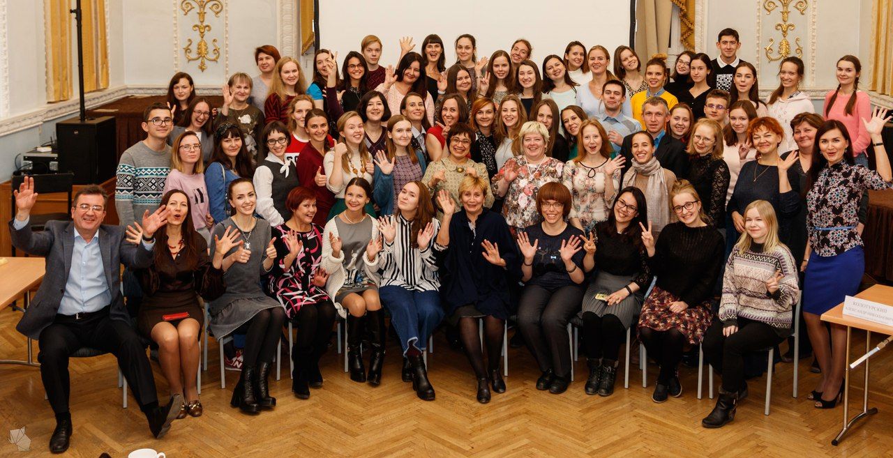 Волонтеров филармонии – с профессиональным праздником!