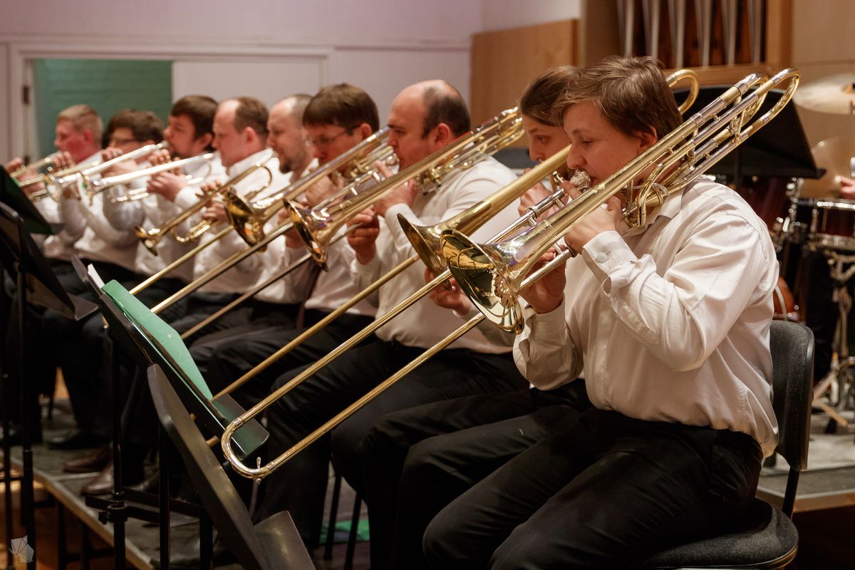 Фанфарная победа Любительского духового!