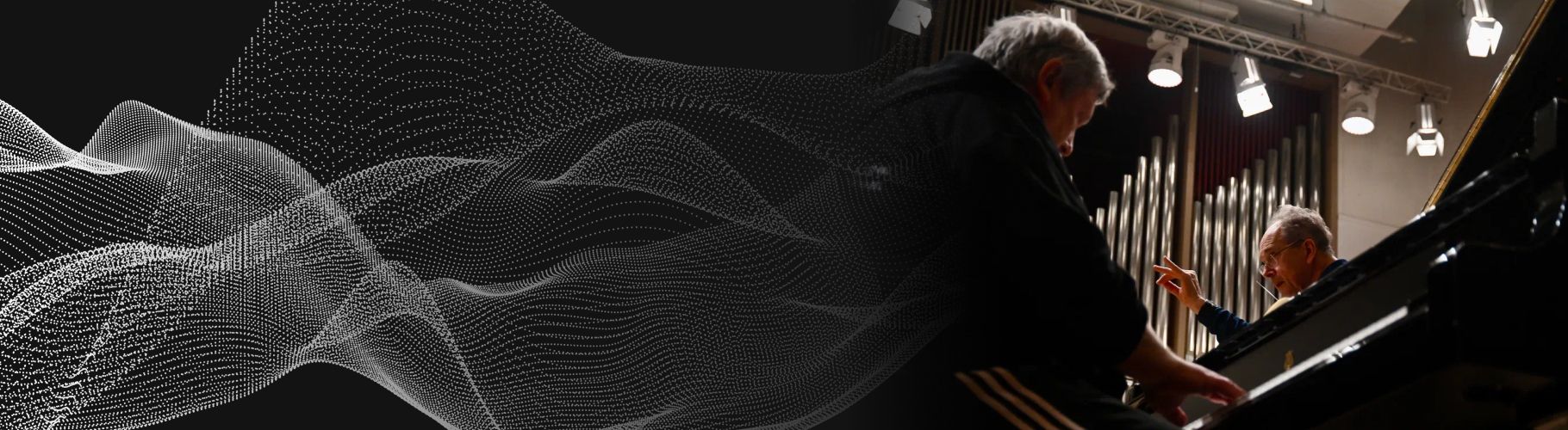 Уральский академический филармонический оркестр в Концертном зале Чайковского и в Санкт-Петербургской филармонии. К 90-летию оркестра