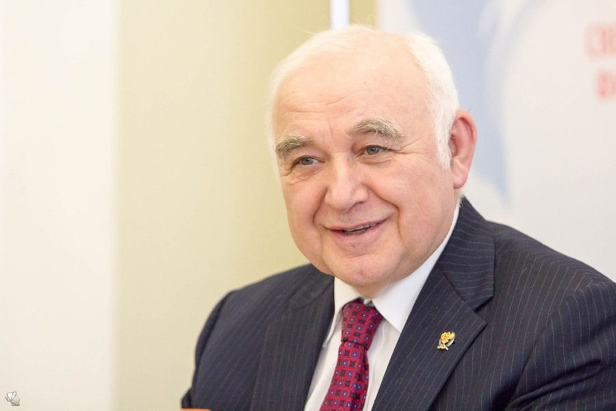 Директор филармонии стал почетным гражданином Свердловской области!