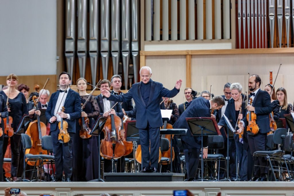 В Париж с Владимиром Спиваковым