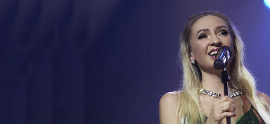 Бутман Наталья (вокал, фортепиано)