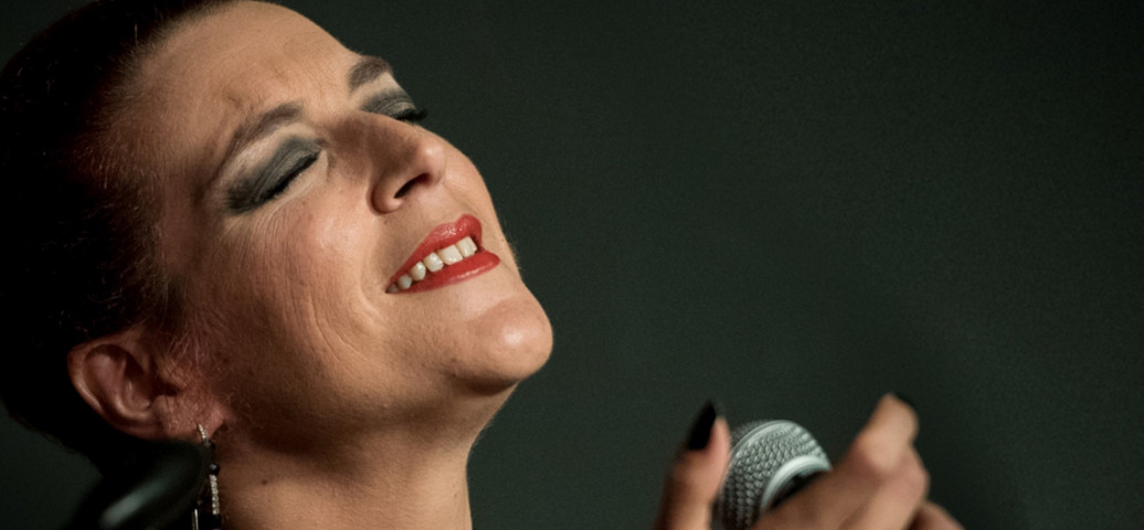 Акунья Алисия (вокал)