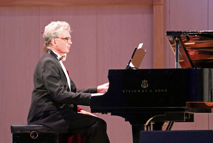 Игнатенко Владимир (орган)