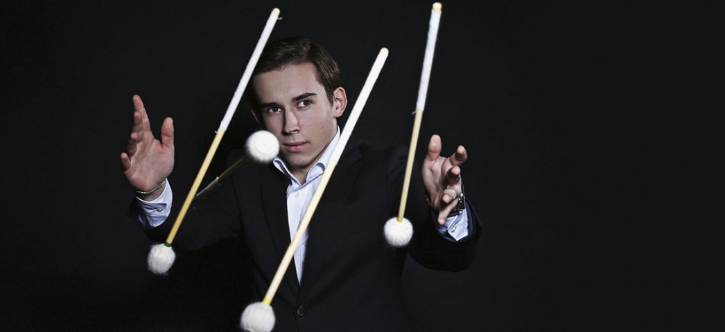 Олинбергер Виктор (ударные)