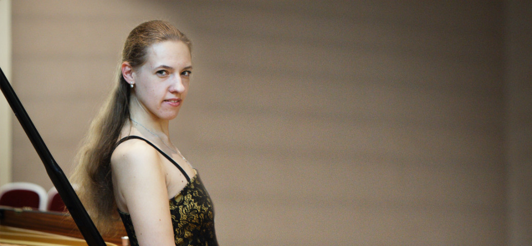 Эндеберя Елена (фортепиано)