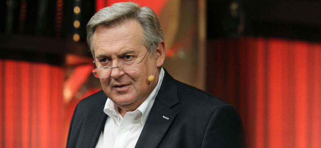 Стоянов Юрий (художественное слово)