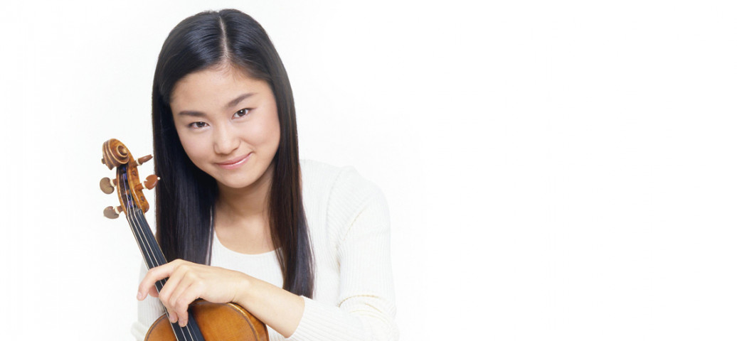 Сёджи Саяка (скрипка), Япония
