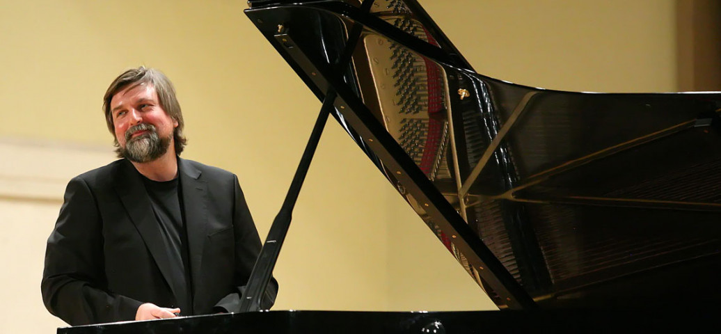 Гроховский Валерий (фортепиано)