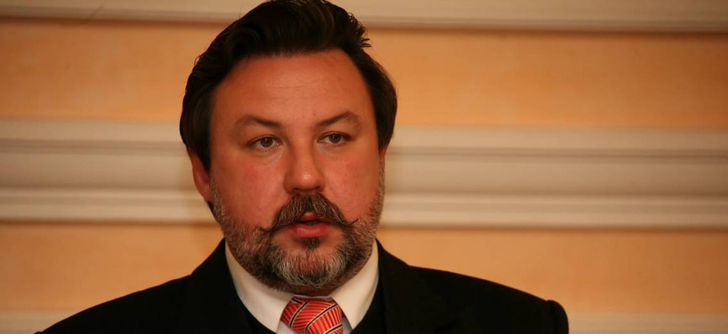 Лаптев Юрий (художественное слово, баритон)