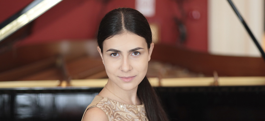 Довгань Александра (фортепиано)