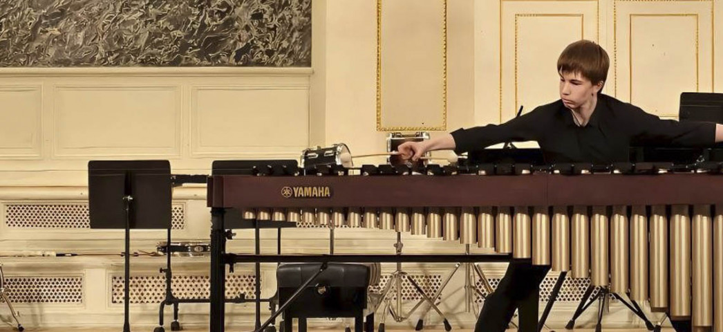 Иванов Леонид (ударные)